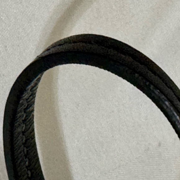 Coach Black and White Signature Wristlet - Picture 6 of 10